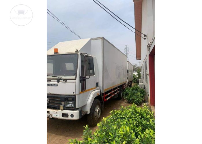 Ashok Leyland Container 