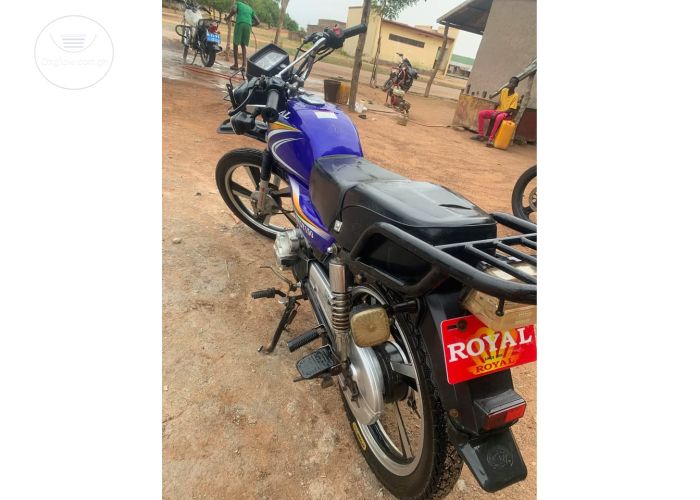 Royal 150