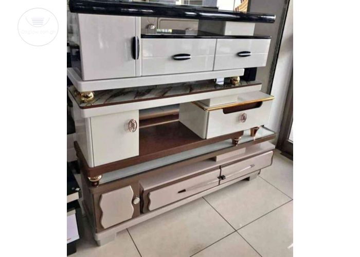 TELEVISION STAND
