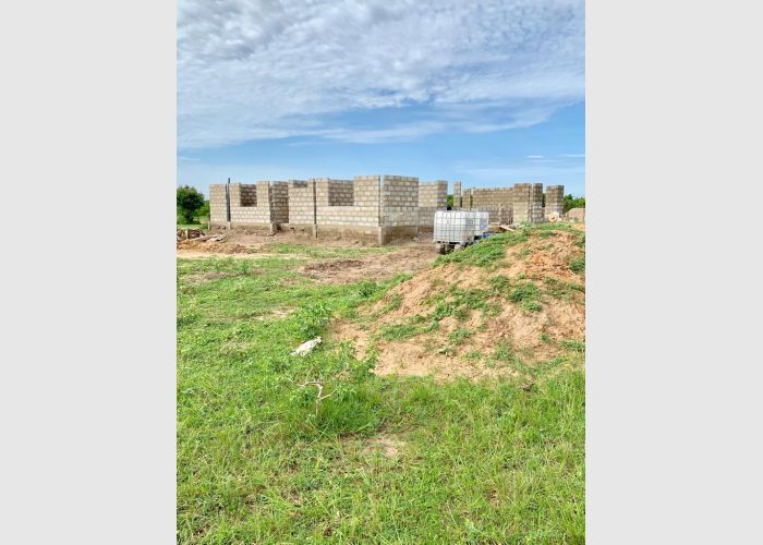 BEST LOCATION CURRENTLY IN AFIENYA LANDS FOR SALE