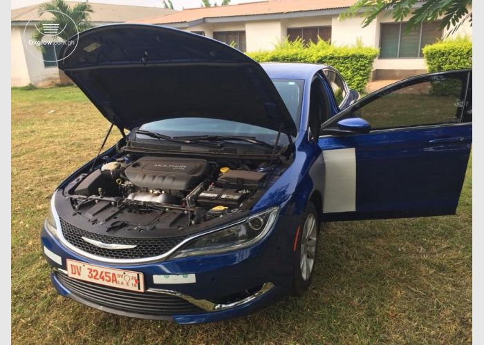 Chrysler 200 Limited 2015 Model