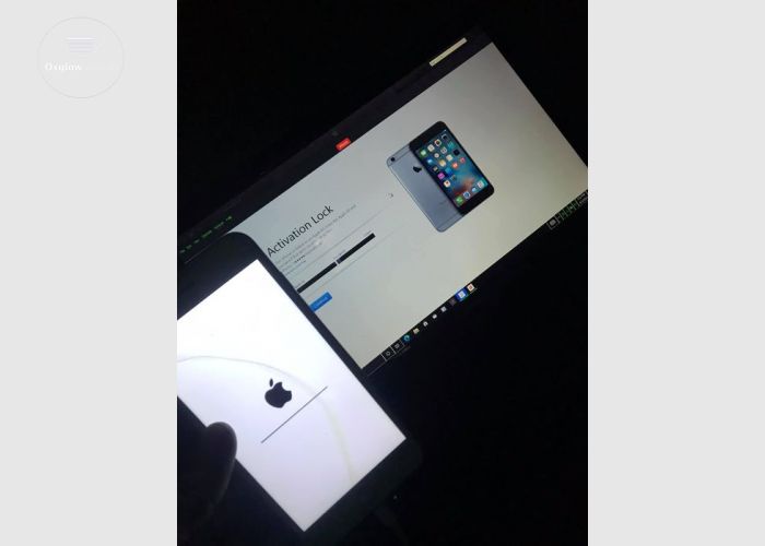 iPhone Unlocking