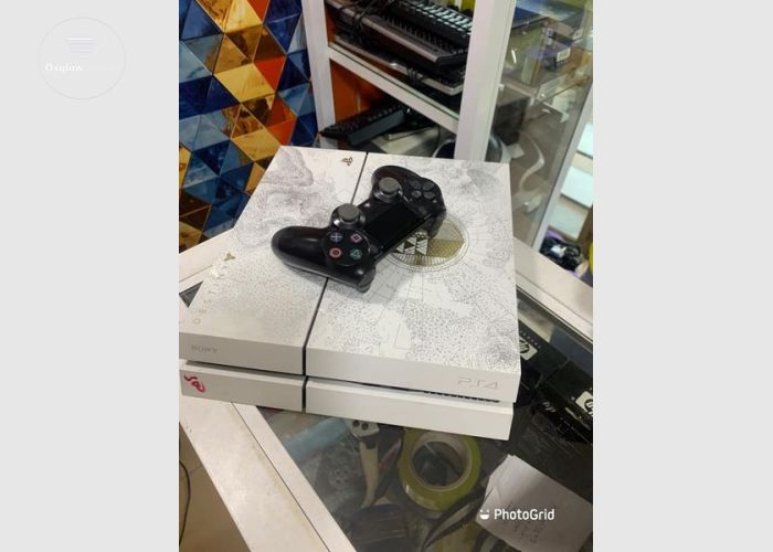PlayStation 4 Fore Sale