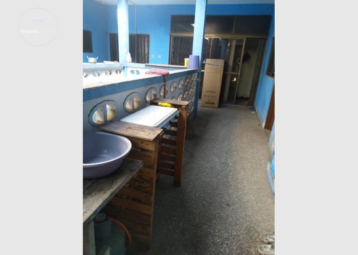 Single room available at Achimota ABC