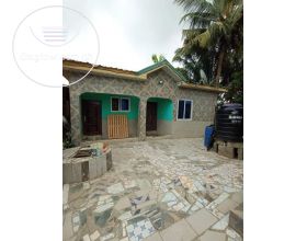 7 bedroom house for sale at Amasaman Med