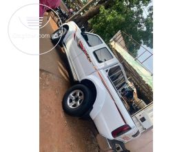 Nissan Hardbody