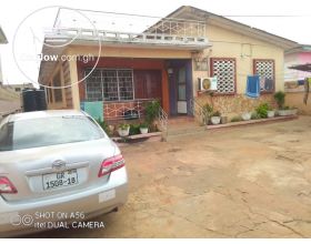 REGISTERED 4 BEDROOM HOUSE AT BUBIASHIE 