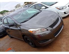 TOYOTA MATRIX
